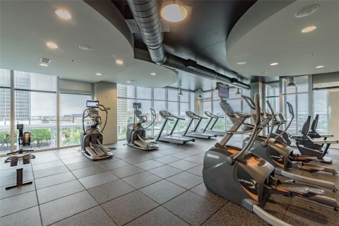 Condo in Tampa, Florida, 1 bedroom  № 1855683 - photo 23