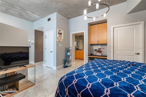 Condominio en alquiler en Tampa, Florida, 1 dormitorio, 71.72 m2 № 1855683 - foto 10
