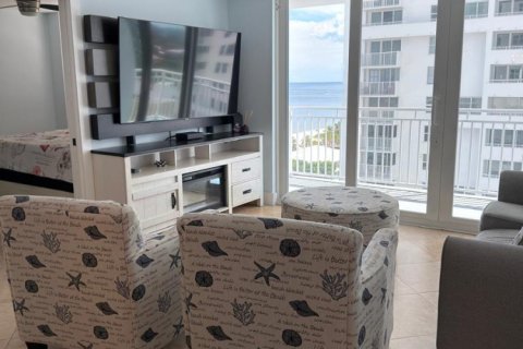 Copropriété à louer à Pompano Beach, Floride: 2 chambres, 86.68 m2 № 2439164 - photo 3