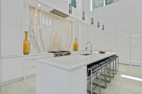 Casa en venta en Maitland, Florida, 5 dormitorios, 447.7 m2 № 1916080 - foto 11