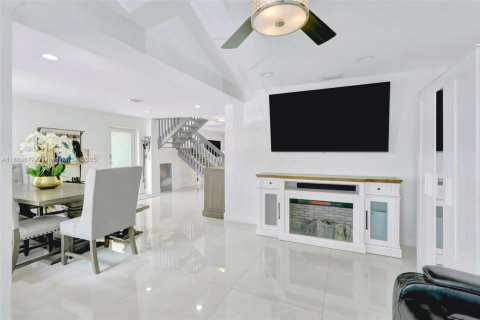 Купить виллу или дом в Майами, Флорида 3 спальни, 182.09м2, № 1929891 - фото 6