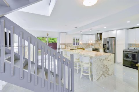 Купить виллу или дом в Майами, Флорида 3 спальни, 182.09м2, № 1929891 - фото 9