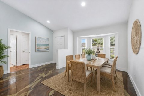 Villa ou maison à vendre à Englewood, Floride: 2 chambres, 166.02 m2 № 2334284 - photo 11