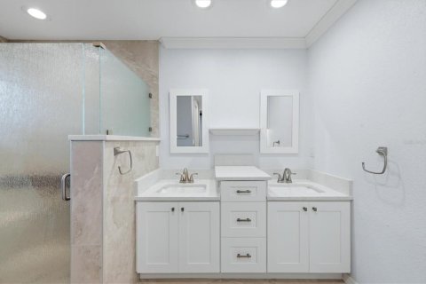 Villa ou maison à vendre à Englewood, Floride: 2 chambres, 166.02 m2 № 2334284 - photo 30