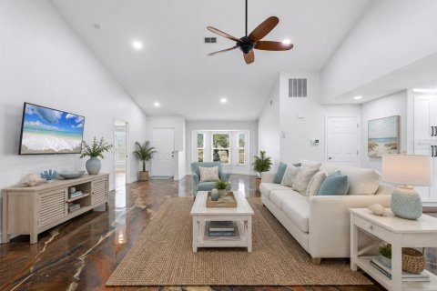 Villa ou maison à vendre à Englewood, Floride: 2 chambres, 166.02 m2 № 2334284 - photo 9