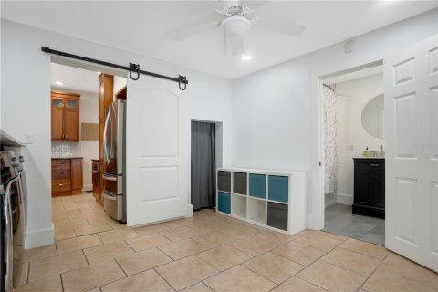 Casa en venta en Saint Petersburg, Florida, 3 dormitorios, 141.95 m2 № 1775446 - foto 18