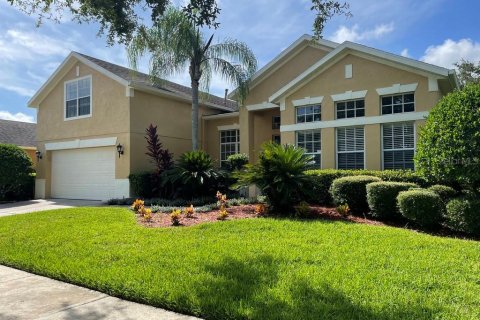 House in Orlando, Florida 4 bedrooms, 285.49 sq.m. № 1916650 - photo 25