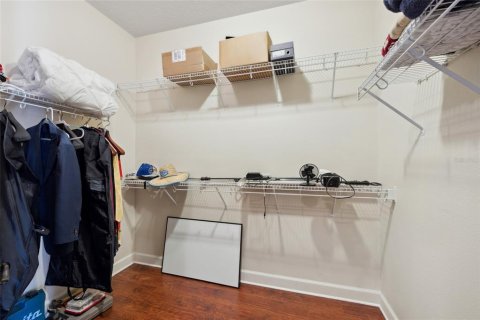 Townhouse in Tampa, Florida 2 bedrooms, 136.01 sq.m. № 1787878 - photo 13