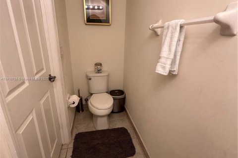 Купить таунхаус в Хомстед, Флорида 3 спальни, 161.65м2, № 1972060 - фото 16