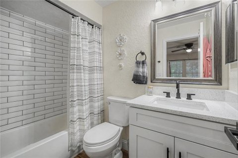 Copropriété à vendre à Palm Harbor, Floride: 3 chambres, 146.69 m2 № 2121378 - photo 22