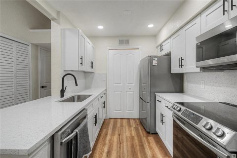 Copropriété à vendre à Palm Harbor, Floride: 3 chambres, 146.69 m2 № 2121378 - photo 17