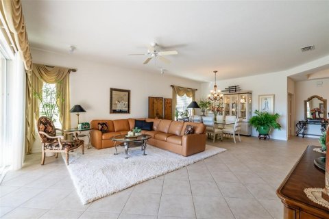 House in Wimauma, Florida 3 bedrooms, 184.5 sq.m. № 1534884 - photo 29