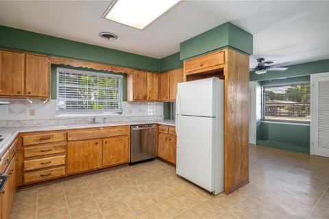 Casa en venta en Frostproof, Florida, 3 dormitorios, 235.6 m2 № 1916189 - foto 12