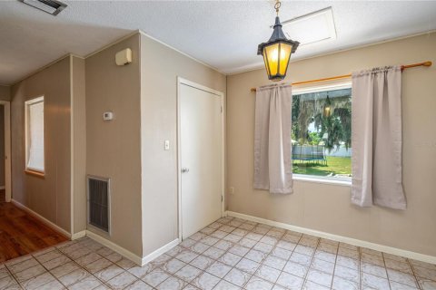 Casa en venta en Frostproof, Florida, 3 dormitorios, 235.6 m2 № 1916189 - foto 11