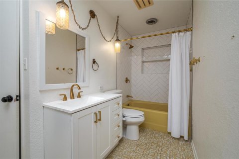 Casa en venta en Frostproof, Florida, 3 dormitorios, 235.6 m2 № 1916189 - foto 27