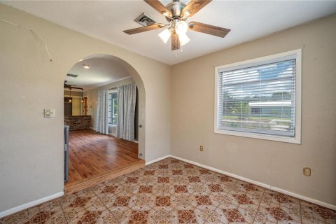 Casa en venta en Frostproof, Florida, 3 dormitorios, 235.6 m2 № 1916189 - foto 10