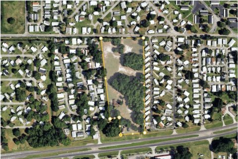 Land in Kissimmee, Florida № 2101999 - photo 4