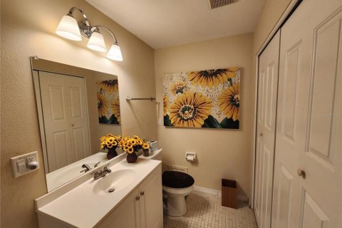 Condo in Sarasota, Florida, 2 bedrooms  № 1840084 - photo 17