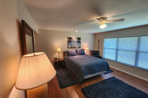 Condo in Sarasota, Florida, 2 bedrooms  № 1840084 - photo 3