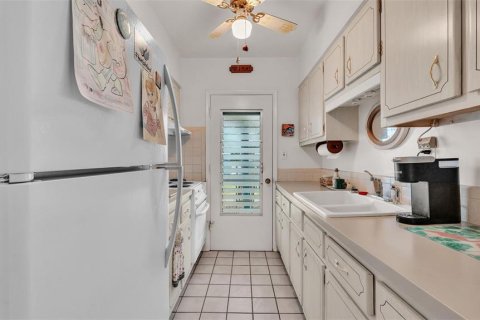Condominio en venta en Lakeland, Florida, 2 dormitorios, 75.81 m2 № 2240022 - foto 7