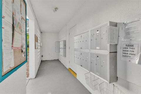 Condominio en venta en Lakeland, Florida, 2 dormitorios, 75.81 m2 № 2240022 - foto 21