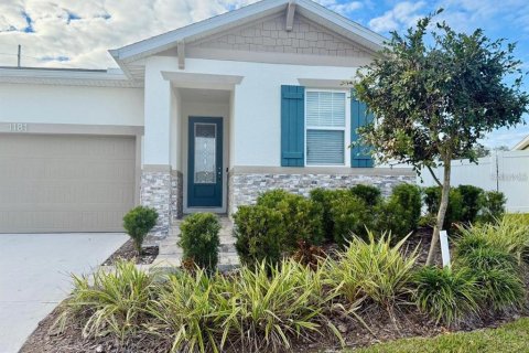 House in Auburndale, Florida 3 bedrooms, 166.02 sq.m. № 2396965 - photo 2