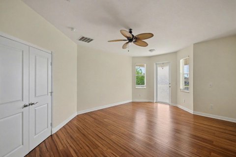 Villa ou maison à vendre à Port St. Lucie, Floride: 5 chambres, 322.84 m2 № 2146867 - photo 24