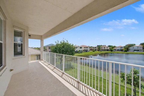 Villa ou maison à vendre à Port St. Lucie, Floride: 5 chambres, 322.84 m2 № 2146867 - photo 25