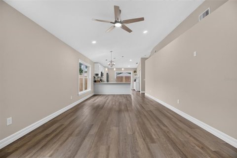 Villa ou maison à vendre à Seffner, Floride: 3 chambres, 120.68 m2 № 2437400 - photo 10