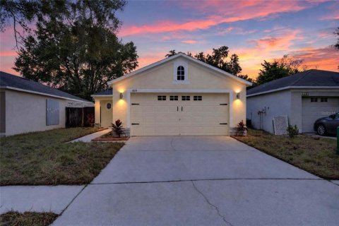 Villa ou maison à Seffner, Floride 3 chambres, 120.68 m2 № 2437400