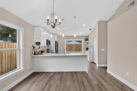 Villa ou maison à vendre à Seffner, Floride: 3 chambres, 120.68 m2 № 2437400 - photo 21