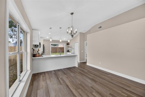 Villa ou maison à vendre à Seffner, Floride: 3 chambres, 120.68 m2 № 2437400 - photo 22