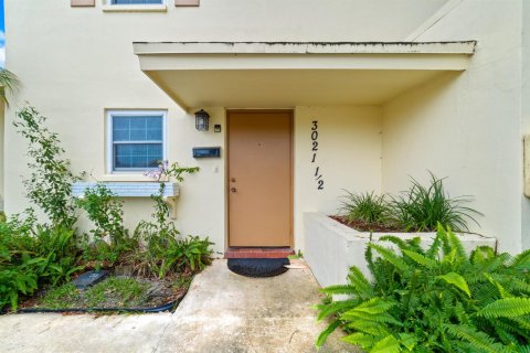 Touwnhouse à vendre à Fort Lauderdale, Floride: 3 chambres, 130.06 m2 № 2388398 - photo 2