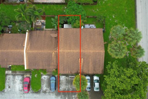 Touwnhouse à vendre à Fort Lauderdale, Floride: 3 chambres, 130.06 m2 № 2388398 - photo 28