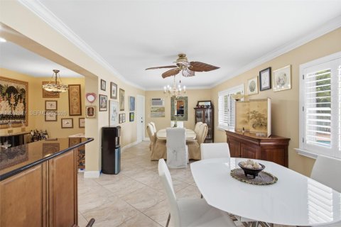 Villa ou maison à vendre à Oakland Park, Floride: 3 chambres, 144 m2 № 2189466 - photo 16