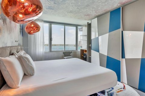 Condo in Miami Beach, Florida, 1 bedroom  № 1953548 - photo 22