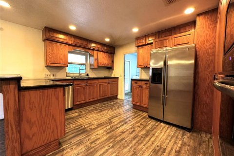 Casa en venta en Valrico, Florida, 4 dormitorios, 190.64 m2 № 1758093 - foto 5