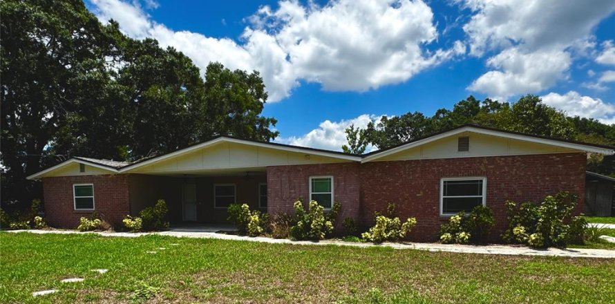 Casa en Valrico, Florida 4 dormitorios, 190.64 m2 № 1758093