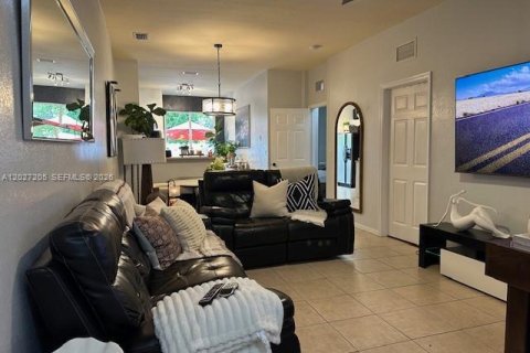 Villa ou maison à vendre à Homestead, Floride: 3 chambres, 103.59 m2 № 2085136 - photo 6