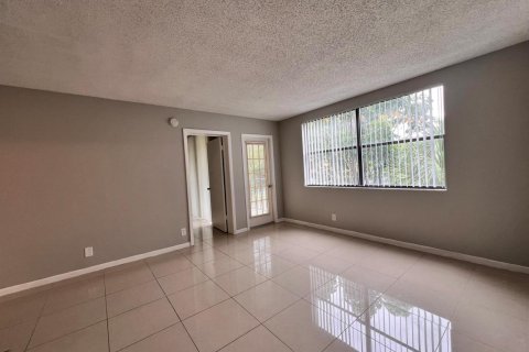 Copropriété à louer à West Palm Beach, Floride: 1 chambre, 48.96 m2 № 2387782 - photo 3