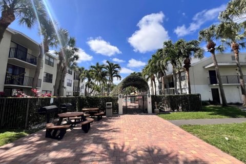 Copropriété à louer à West Palm Beach, Floride: 1 chambre, 48.96 m2 № 2387782 - photo 15