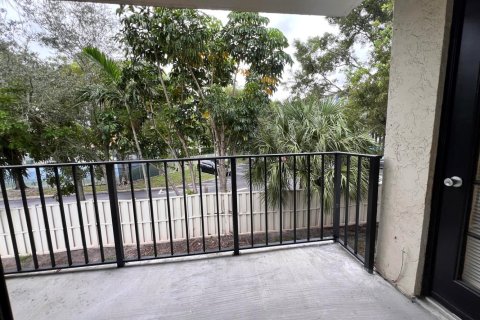 Copropriété à louer à West Palm Beach, Floride: 1 chambre, 48.96 m2 № 2387782 - photo 11