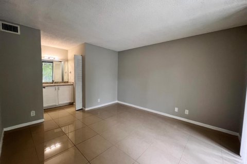 Copropriété à louer à West Palm Beach, Floride: 1 chambre, 48.96 m2 № 2387782 - photo 6