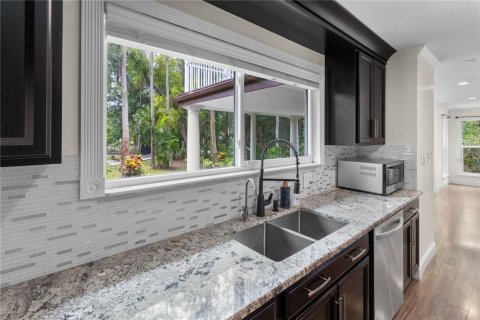 Villa ou maison à vendre à New Port Richey, Floride: 4 chambres, 254.83 m2 № 1808115 - photo 18