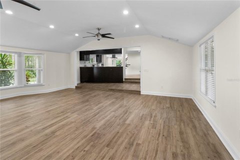 Villa ou maison à vendre à New Port Richey, Floride: 4 chambres, 254.83 m2 № 1808115 - photo 24
