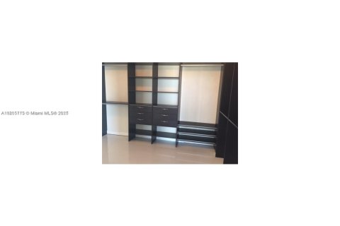 Condo in Aventura, Florida, 2 bedrooms  № 1742370 - photo 13