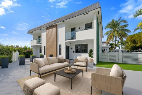 Adosado en venta en Miami Beach, Florida, 4 dormitorios, 169.08 m2 № 1975698 - foto 21