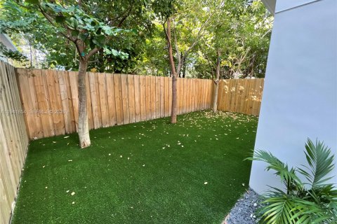 Снять в аренду кондоминиум в Майами, Флорида 3 спальни, 195.09м2, № 2000275 - фото 5