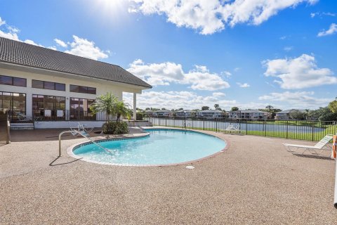 Copropriété à vendre à Oakland Park, Floride: 2 chambres, 99.87 m2 № 2078199 - photo 26
