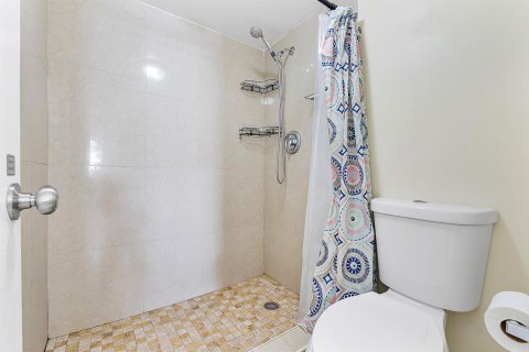 Copropriété à vendre à Oakland Park, Floride: 2 chambres, 99.87 m2 № 2078199 - photo 18